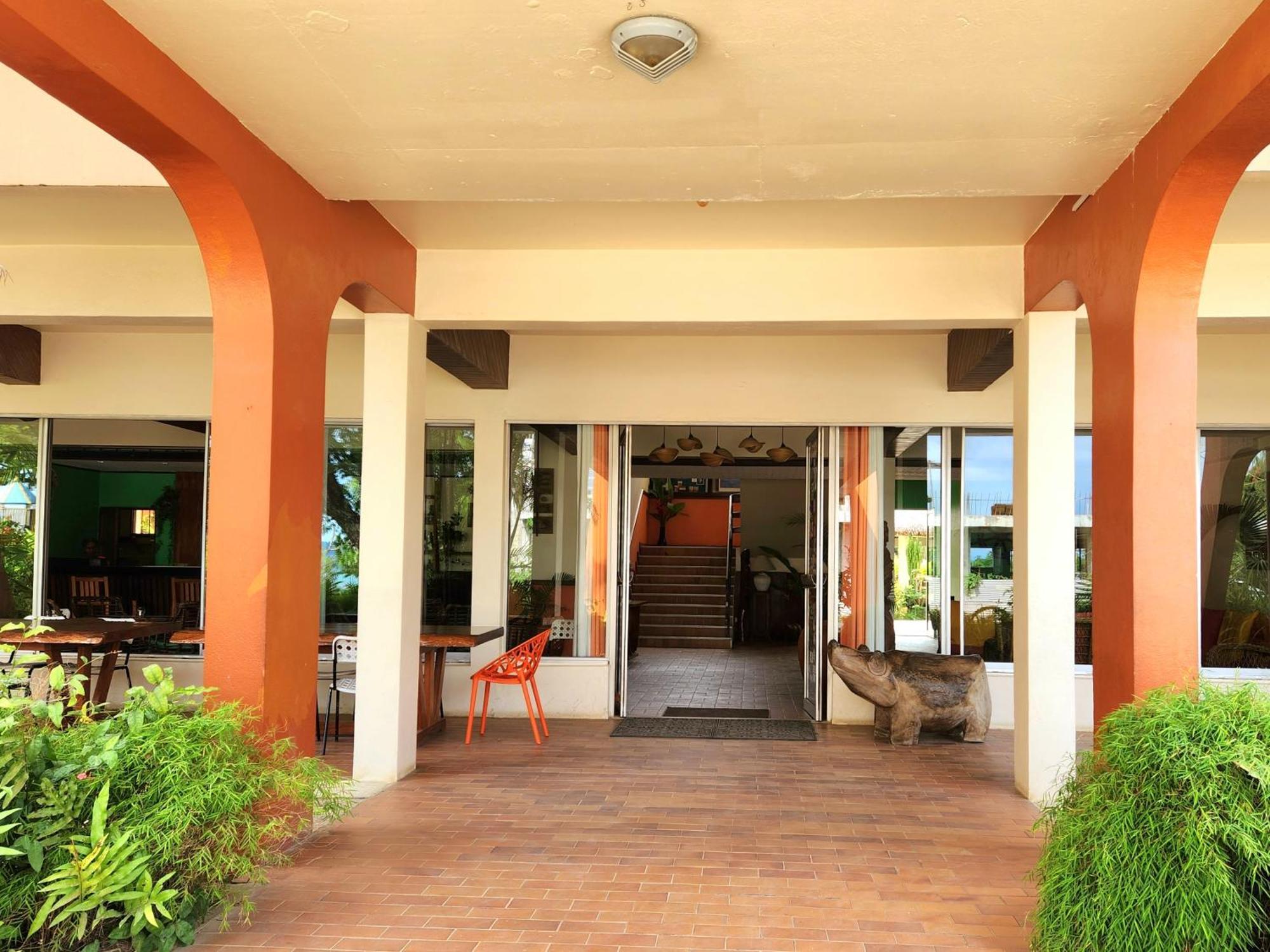 Hotel Santo Vanuatu Luganville Exterior photo