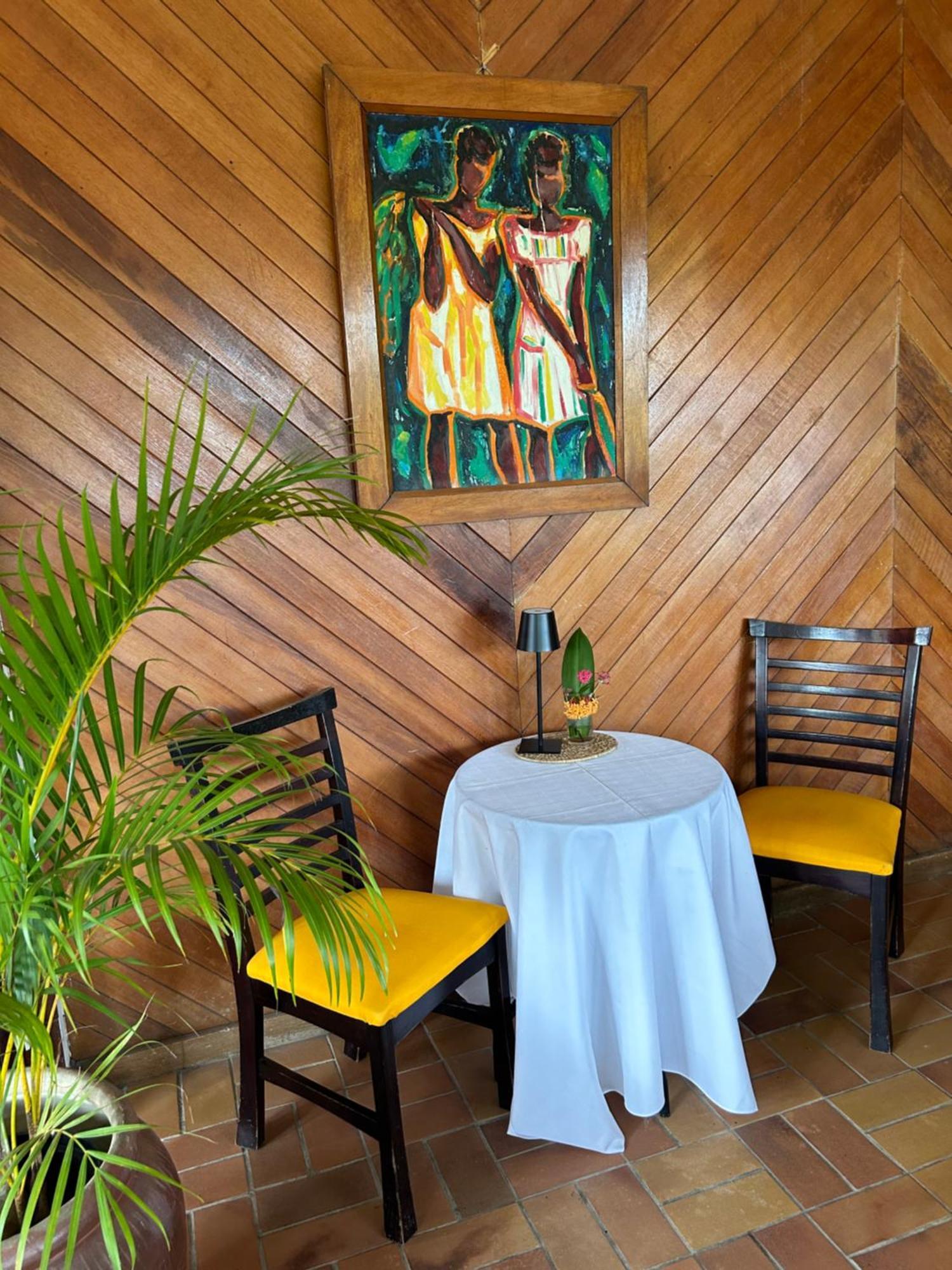 Hotel Santo Vanuatu Luganville Exterior photo