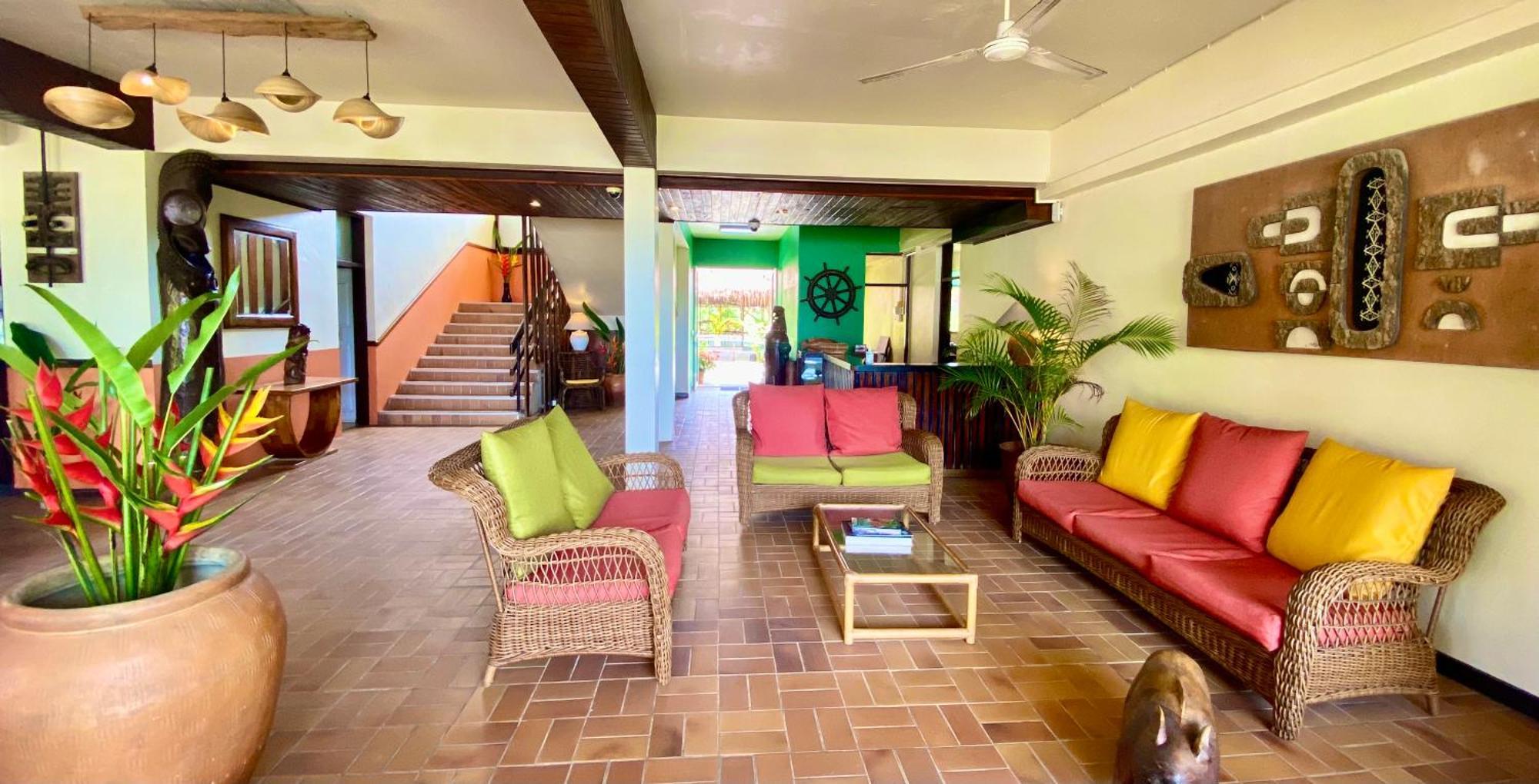 Hotel Santo Vanuatu Luganville Exterior photo