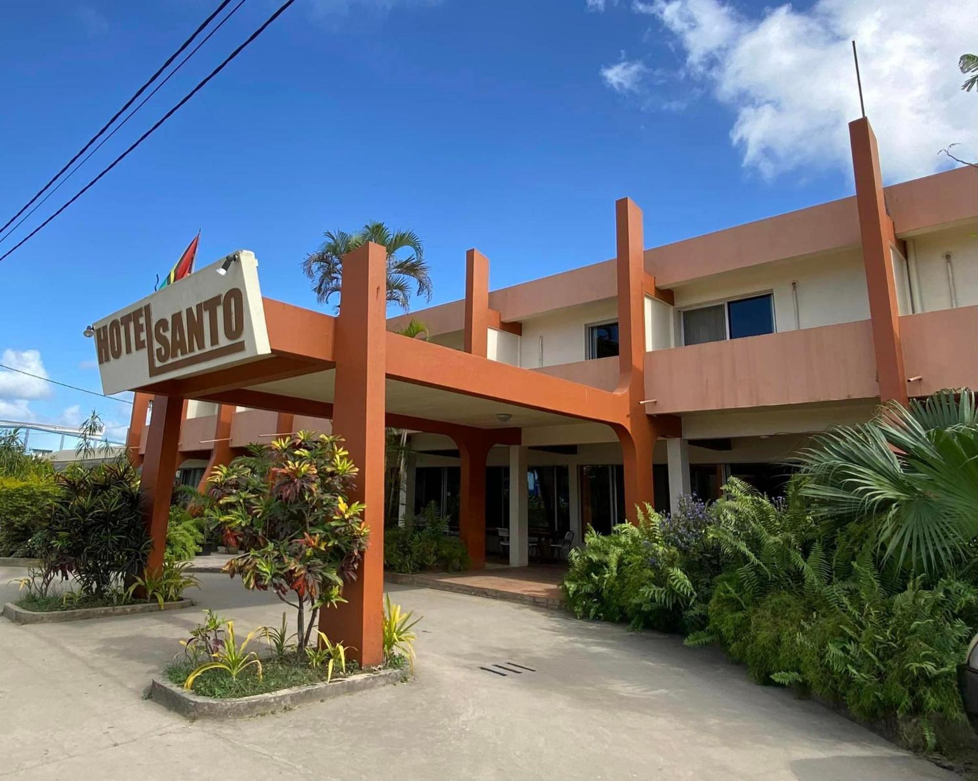 Hotel Santo Vanuatu Luganville Exterior photo
